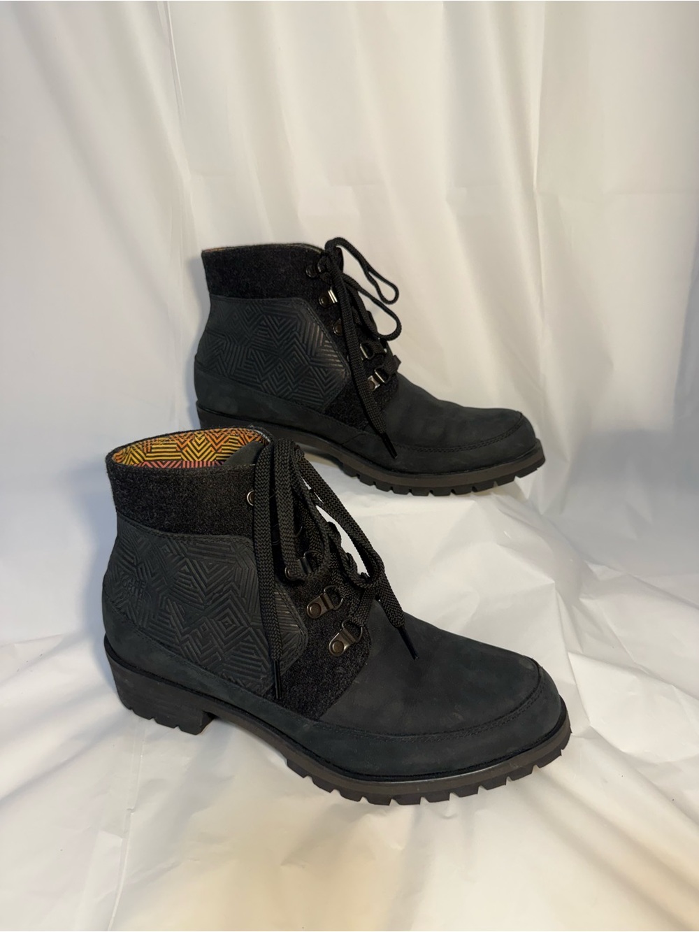 The North Face Black Lace-Up Women's Hiking Boots